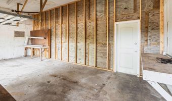 22875 NW Parker Ln, Altha, FL 32421