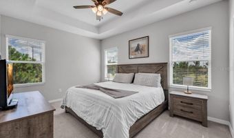 6380 CAMINO Dr, Apollo Beach, FL 33572