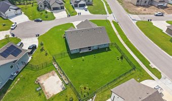 2245 S Nicole Cir, Andover, KS 67002