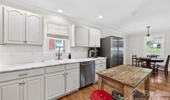 3910 Admiral Ave, Charlotte, NC 28205