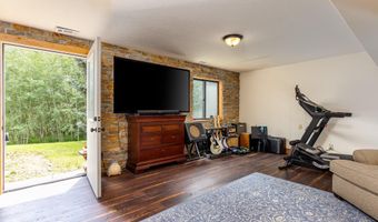 1905 N BEAVER Dr, Alta, WY 83414