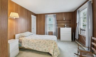 45 Crosby Ave, Albertson, NY 11507
