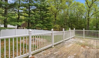 7 Page Rd, Bedford, MA 01730