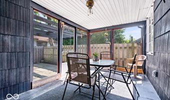 928 Lincoln St, Anderson, IN 46016
