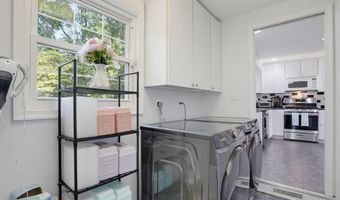 1103 WESTVIEW Ter, Dover, DE 19904