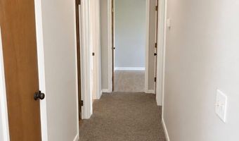 408 Dora St, Albertville, AL 35950