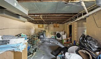 1472 Rockaway St, Akron, OH 44314