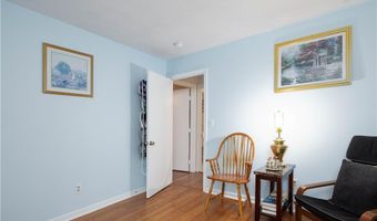 7 Wake Robin Rd 407, Lincoln, RI 02865