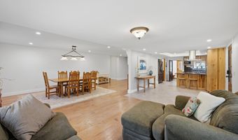 54440 Huntington Rd, Bend, OR 97707
