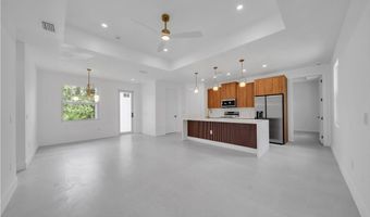 2005 Robert Ave, Alva, FL 33920
