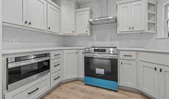 507 College Pl, Bentonville, AR 72712