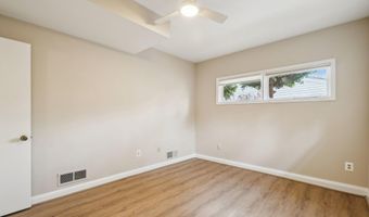 2924 S GRANT St, Arlington, VA 22202