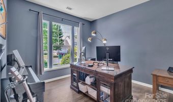 10121 Halkirk Manor Ln, Charlotte, NC 28278