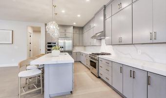 6934 RENITA Ln, Bethesda, MD 20817