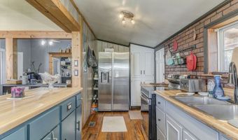 30 N Oak St, Aragon, GA 30104