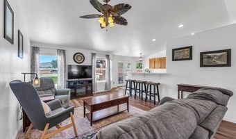 133 Shadow Mountain Dr, Fernley, NV 89408