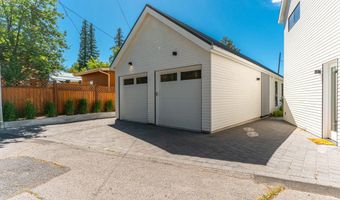 15 NW St Helens Pl # 1 & #2, Bend, OR 97703