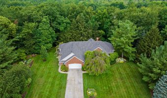5429 Grand Valley Ct NE, Ada, MI 49301