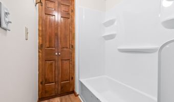 118 W Chicago Rd, Allen, MI 49227