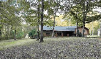 1975 Pine Lake Dr NW, Arab, AL 35016