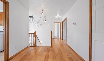 375 McClure Ave, Astoria, OR 97103