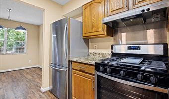 98 Hampshire Ct, Avondale Estates, GA 30002