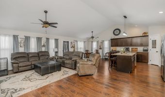 260 Celeste Dr, Baxter, TN 38544