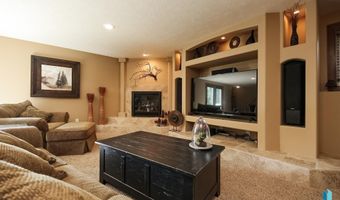 1809 W Ashton Trl, Brandon, SD 57005