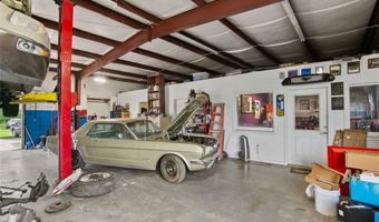 24 Hardwood Ridge Pkwy, Adairsville, GA 30103