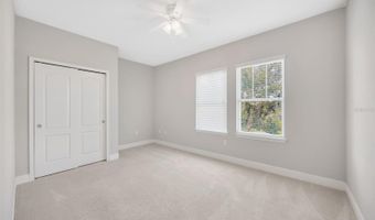 7010 OLD BENTON Dr, Apollo Beach, FL 33572