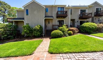 17 Ships Way, Bourne, MA 02532