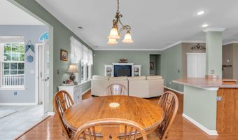 5 Minot Light Ct, Barnegat, NJ 08005