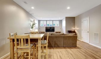20405 SAVIN HILL Dr, Ashburn, VA 20147