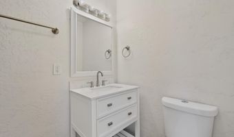 1305 Saint St NE, Albuquerque, NM 87112