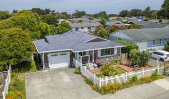 870 11TH St SW, Bandon, OR 97411