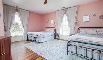 18254 Providence Rd, Abingdon, VA 24210