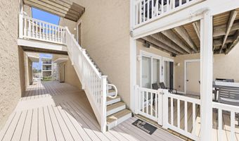 401 Bay Shore Dr 18B, Barnegat, NJ 08005