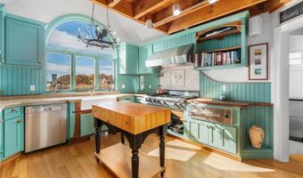 27 W Willow Ln, Charlestown, RI 02813