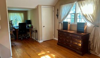 100 S Shore Dr, Dover, DE 19901
