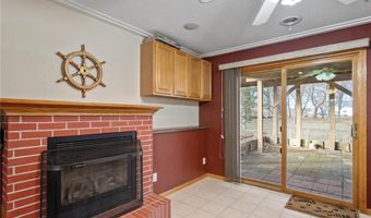 320 Big Woods Ln, Annandale, MN 55302