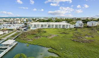 602 W Fort Macon Rd 242, Atlantic Beach, NC 28512