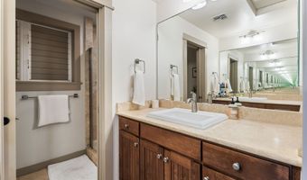 75-6025 ALII Dr E202, Kailua Kona, HI 96740