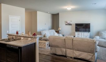 3015 Brooke Rd, Chickasha, OK 73018