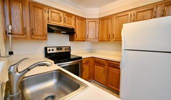 4 Cedar Ct, Bedminster, NJ 07921
