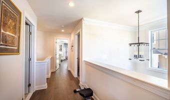 20 Hunting Ridge Ln 20, Bethel, CT 06801