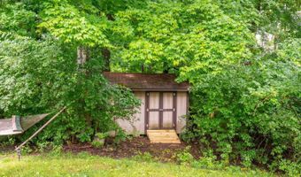 1597 Blueorchard Dr, Anderson Twp., OH 45230