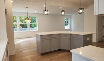 635 E Bay Ave, Barnegat, NJ 08005