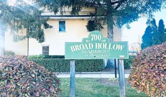 700 Broadway 26, Amityville, NY 11701