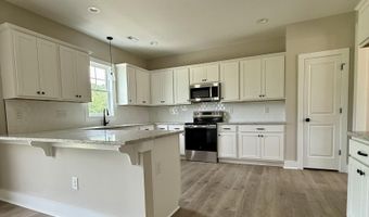 145 Spring Meadows Dr, Aberdeen, NC 28315