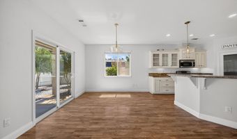 16550 Bamboo Ct, Anderson, CA 96007